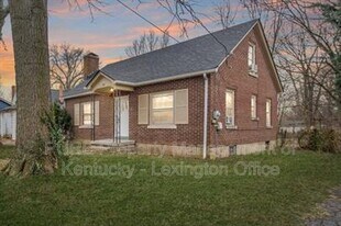 200 Floral Park in Lexington, KY - Building Photo