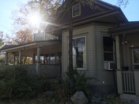 103 S 8th Ave in Bozeman, MT - Building Photo