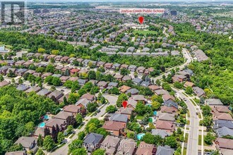 1425 Creekwood Trail in Oakville, ON - Building Photo - Building Photo
