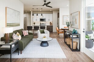 Tacara at Steubing Heights in San Antonio, TX - Building Photo