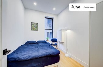 Adorable ROOM at The Central Park Manhattan House, Unit 4 in New York, NY - Foto de edificio - Building Photo