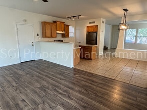 4113 W Irwin Ave in Phoenix, AZ - Building Photo - Building Photo