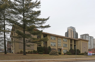 265 Regina St N in Waterloo, ON - Building Photo