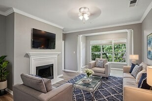 Bridford Lake Apartments in Greensboro, NC - Building Photo