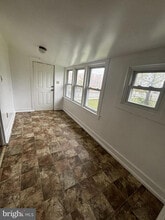 2 E Vine St in Millville, NJ - Building Photo - Building Photo