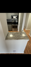 2650 N Lakeview Ave, Unit 3403 in Chicago, IL - Building Photo - Building Photo