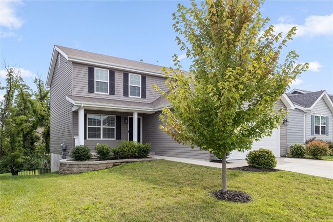 945 Crestwood Ln in O'Fallon, MO - Building Photo - Building Photo