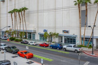 SoHo Lofts of Las Vegas in Las Vegas, NV - Building Photo - Building Photo