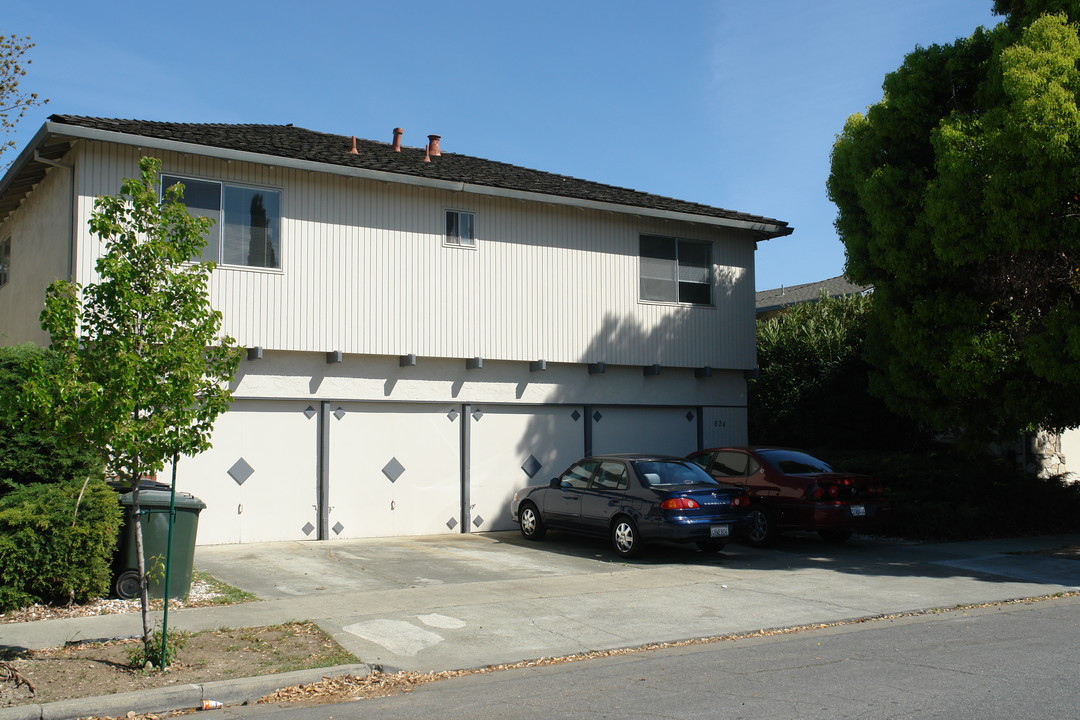 824 Teresi Ct in San Jose, CA - Building Photo