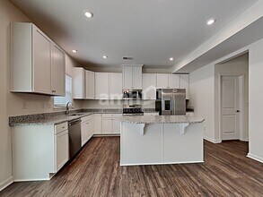 5026 Twin River Dr in Denver, NC - Building Photo - Building Photo