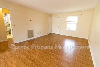 5513 Clear Creek Rd in Chattanooga, TN - Building Photo - Building Photo