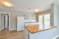 4615 Schroeder St photo'