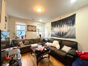 16 Copenger St, Unit 2 in Boston, MA - Foto de edificio - Building Photo