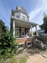 838 Smith St in Trenton, NJ - Building Photo - Building Photo