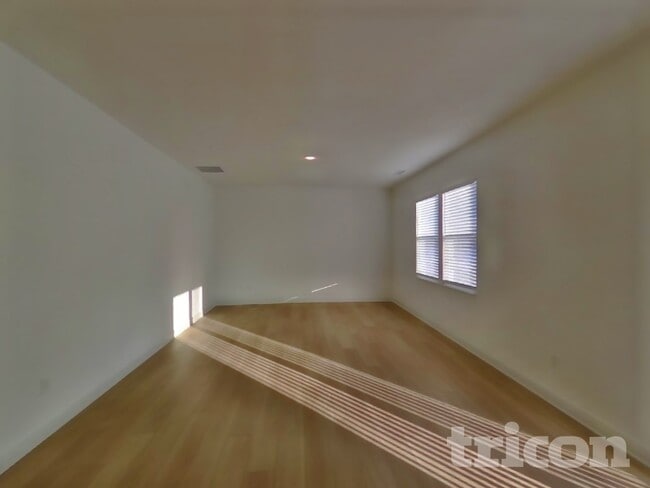 11815 Moorfield Ln in Indianapolis, IN - Foto de edificio - Building Photo