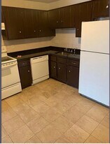 121 Whipple St, Unit 20 in Worcester, MA - Building Photo