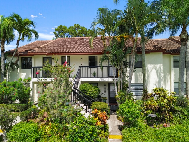 22076 Palms Way in Boca Raton, FL - Building Photo - Building Photo