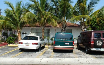 1117-1123 N J St in Lake Worth, FL - Building Photo - Building Photo