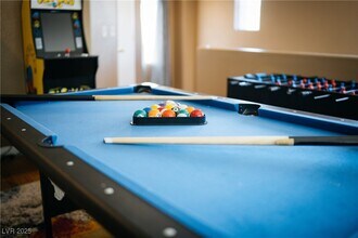 4913 Lazy Day Ct in Las Vegas, NV - Building Photo - Building Photo