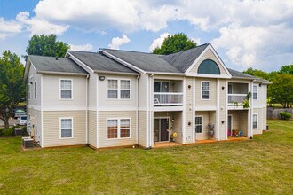 Culpeper Commons in Culpeper, VA - Building Photo - Building Photo