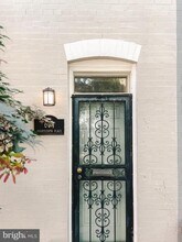 604 14th Pl NE in Washington, DC - Building Photo - Building Photo