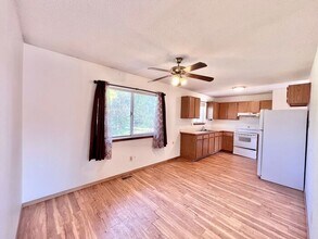 603 Woods Ave in Ault, CO - Building Photo - Building Photo