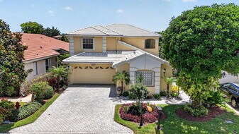 6362 Brava Way in Boca Raton, FL - Building Photo