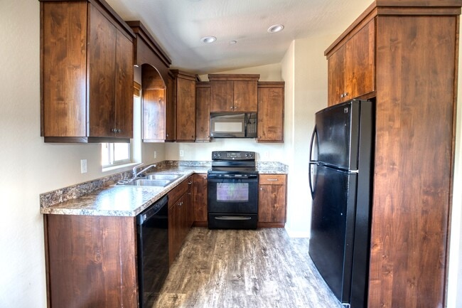 5554 White Mountain Ave, Unit White mtn ave