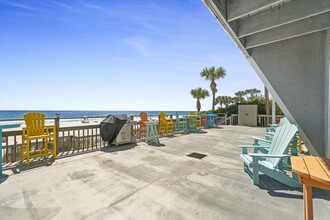 Fair Oaks Condo in Panama City Beach, FL - Building Photo - Building Photo