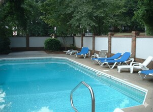 935 Baxter St in Athens, GA - Building Photo - Building Photo