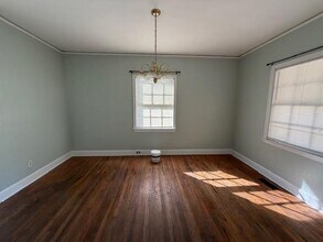 2006 Gloucester St in Brunswick, GA - Building Photo - Building Photo