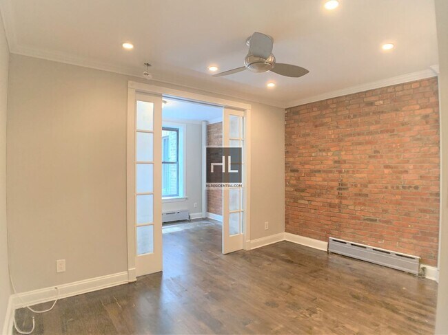 CHRISTOPHER ST. in New York, NY - Foto de edificio - Building Photo