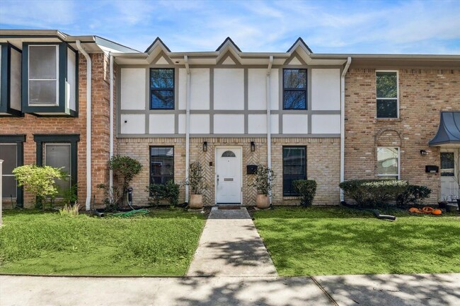 property at 14135 Lost Meadow Ln
