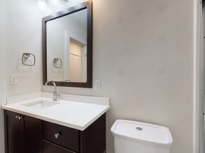 839 Parker St, Unit 1 in Boston, MA - Foto de edificio - Building Photo