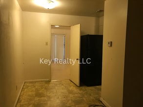 913 College Dr in Pineville, LA - Building Photo - Building Photo