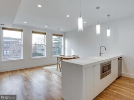 254 15th St SE in Washington, DC - Building Photo