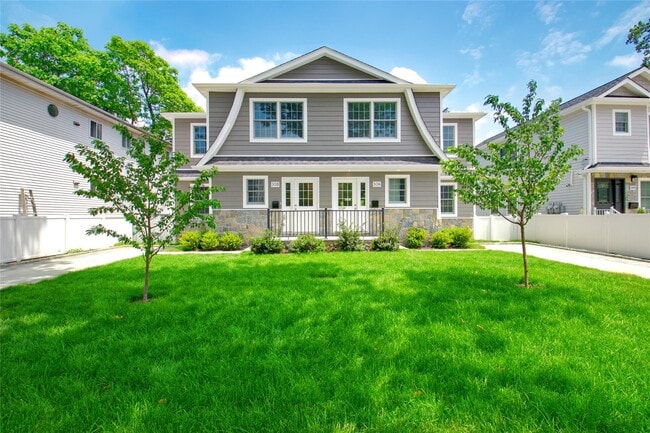 property at 30 Kirkwood Rd