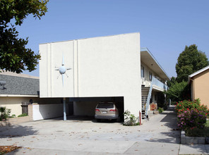 1163 Raymond Ave in Glendale, CA - Foto de edificio - Building Photo