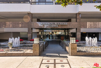 10551 Wilshire Blvd in Los Angeles, CA - Building Photo - Building Photo