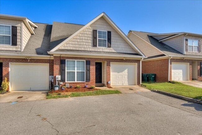 140 Grove Landing Ct in Grovetown, GA - Building Photo - Building Photo