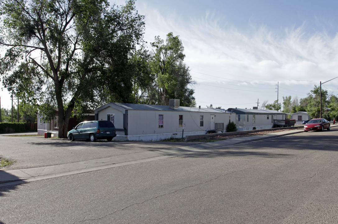 Alta Vista Mobile Home Park in Greeley, CO - Building Photo