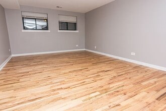 6133 S Indiana Ave in Chicago, IL - Building Photo - Building Photo