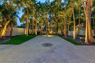 1800 Admirals Way, Unit 10206 in Fort Lauderdale, FL - Building Photo - Building Photo