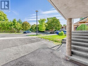 14 Roseville Dr in Brampton, ON - Building Photo - Building Photo