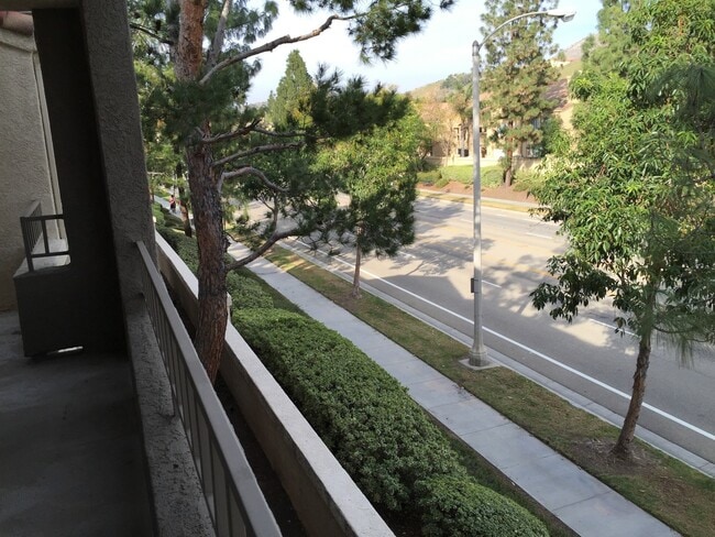 1023 Vista Del Cerro Dr in Corona, CA - Building Photo - Building Photo