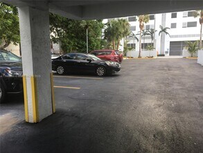 395 NE 21st St in Miami, FL - Building Photo - Building Photo