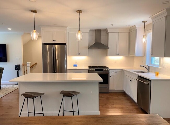 293 Peverly Hill Rd in Portsmouth, NH - Building Photo - Building Photo