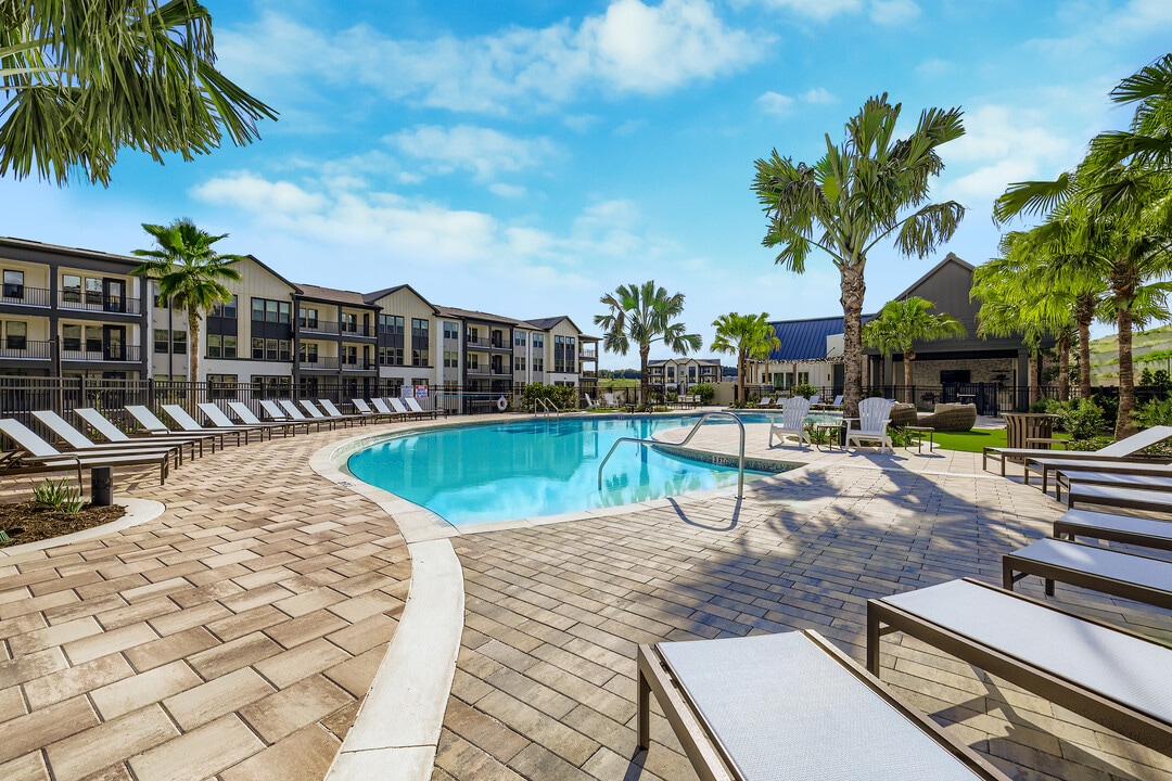 Klara Apartments in Clermont, FL - Foto de edificio