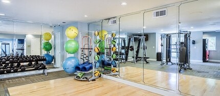 MAA Southwind in Memphis, TN - Foto de edificio - Building Photo