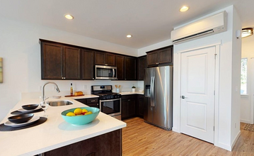 4865 Talbot Rd S in Renton, WA - Building Photo - Building Photo
